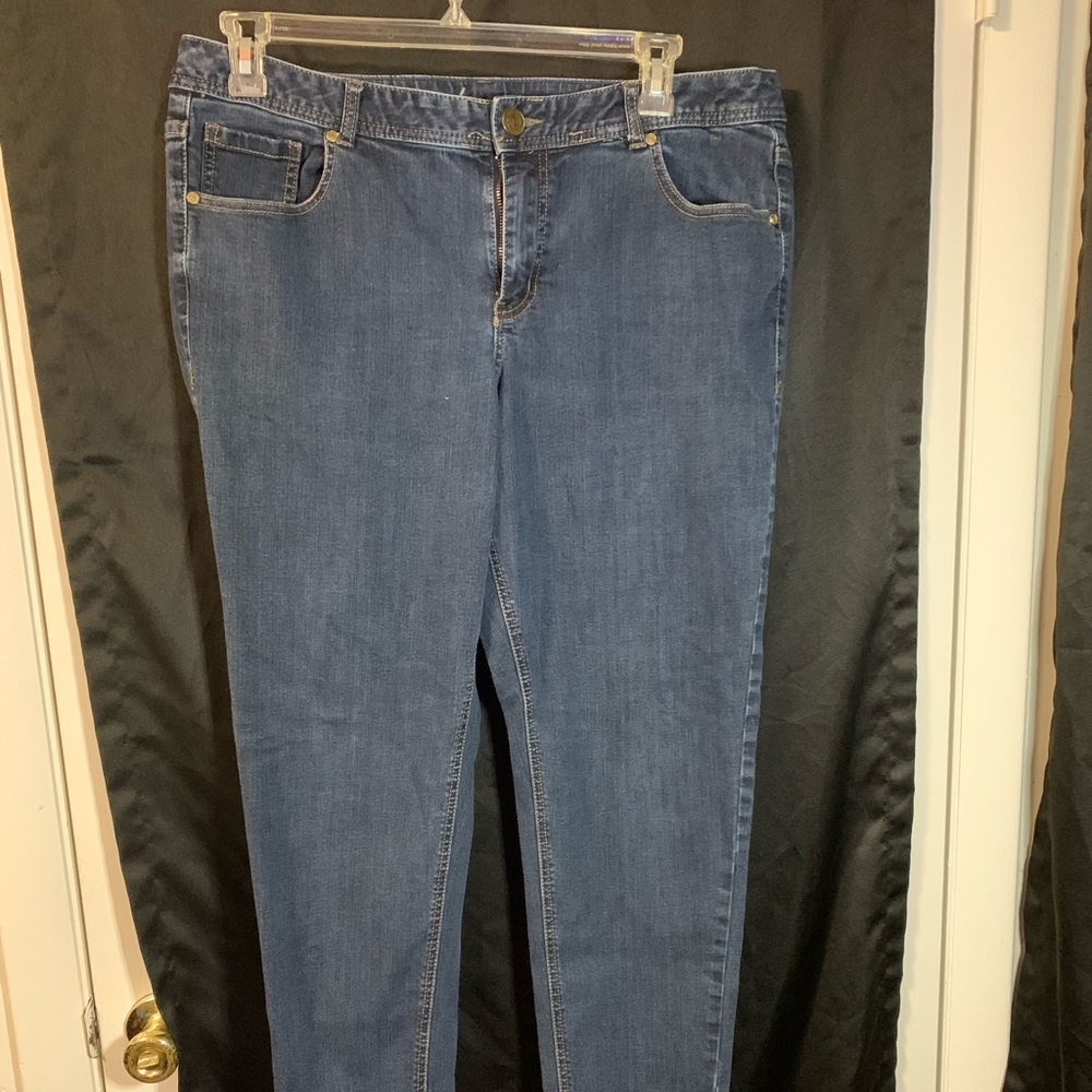 Lane Bryant Skinny Genius Fit 18 Reg Jeans